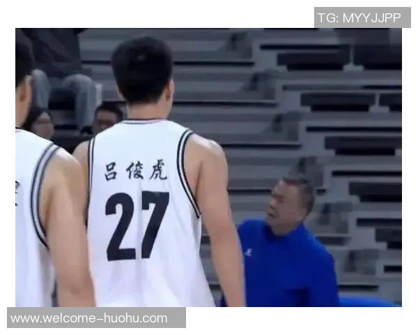 全运会小组赛崔晓龙三双助力河南男篮轻松战胜湖北队